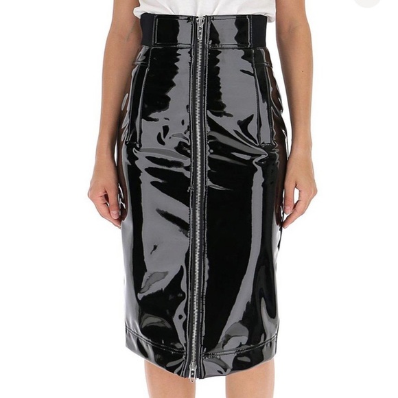 Marc Jacobs Dresses & Skirts - Marc Jacobs The Pencil Skirt